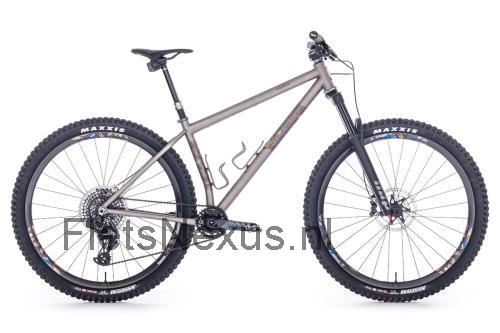 Moots Womble specificaties